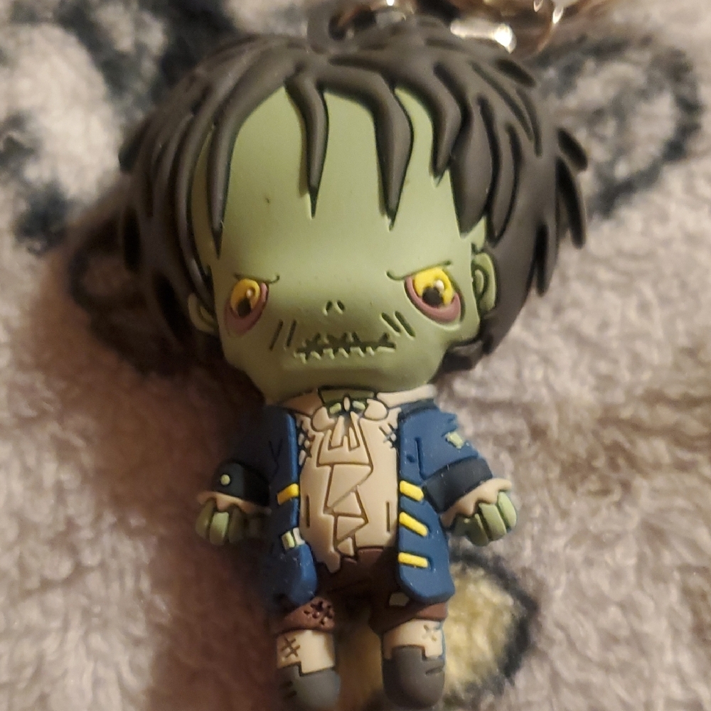 Disney Hocus Pocus Keychains - Picture 2 of 5